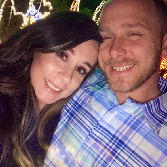 Meet your Posher, Veronica - Picture 1 of 1